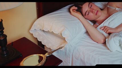 Blonde Teen Early Bird